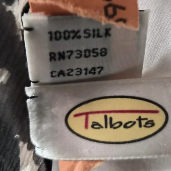 Ann Taylor Animal Print Lightweight Sheer Scarf - Neutral Leopard/Cheetah - Picture 2 of 6